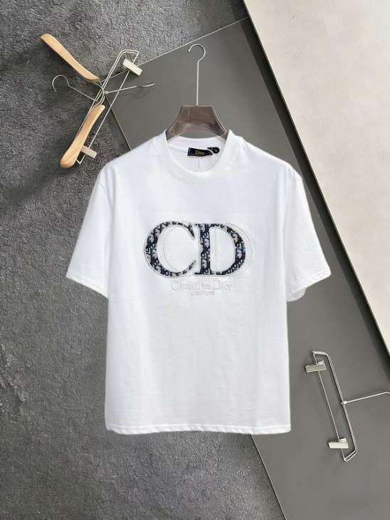 Picture of Dior T Shirts Short _SKUDiorL-4XLxetr19916399